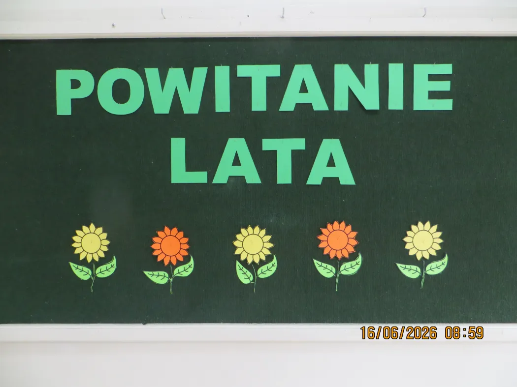 POWITANIE LATA  W DOMU DZIENNEGO POBYTU I KLUBIE SENIORA
